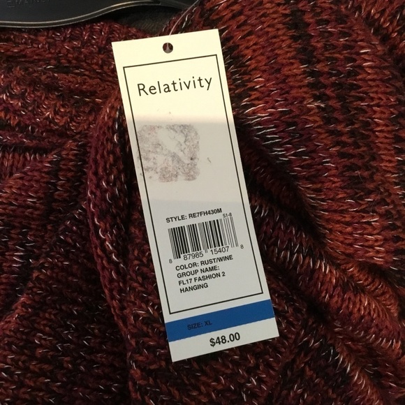 RELATIVITY XL NWT crewneck Pullover sweater - Picture 11 of 13